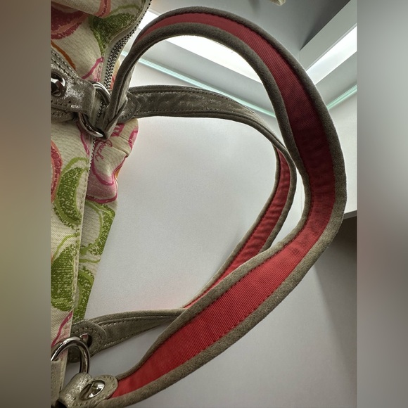 Coach Poppy Purse - Picture 6 of 13